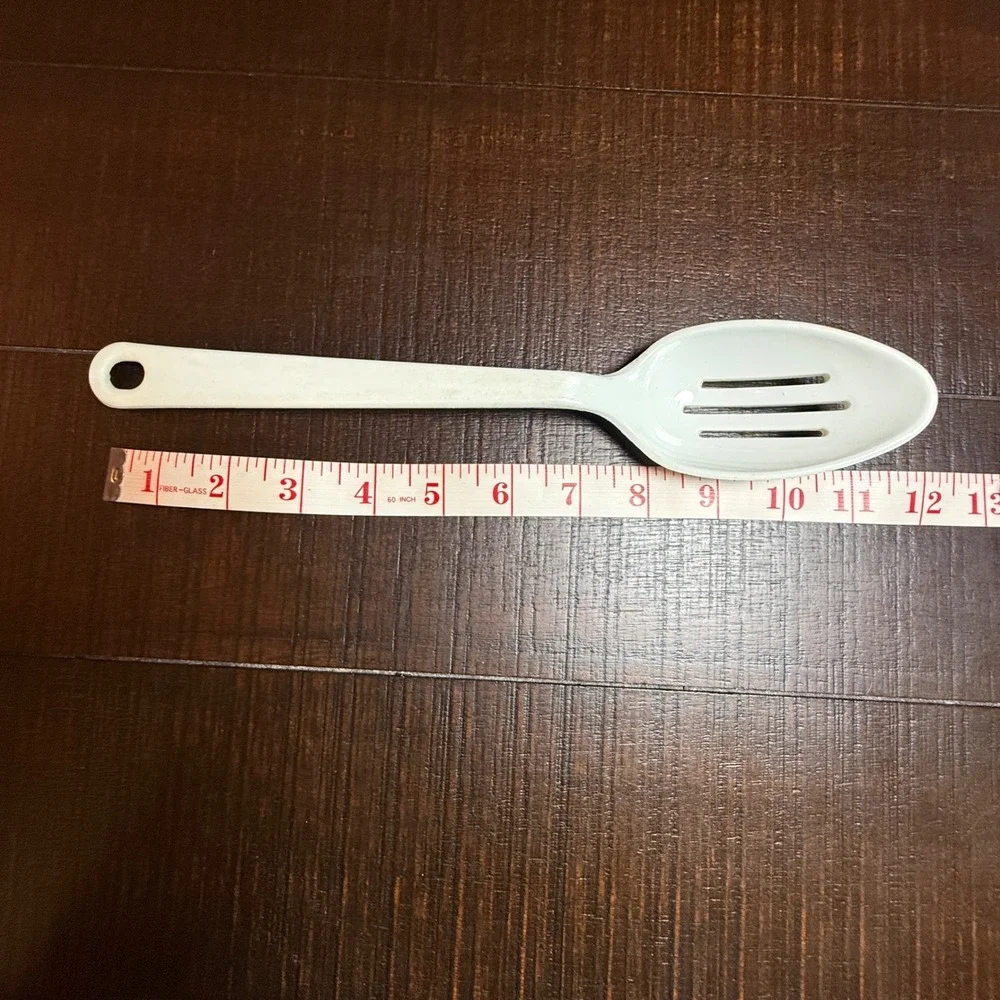 Tailor Made Products White Nylon Slotted Spoon Vintage Kitchen Utensil 11.5